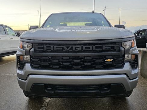 New 2026 Chevrolet Silverado 1500 Custom image 2