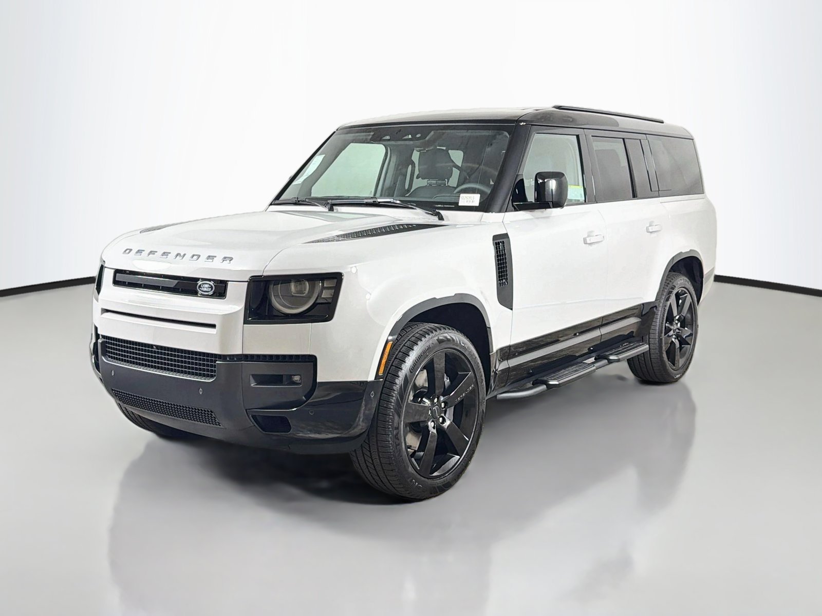New 2026 Land Rover Defender 130 X-Dynamic SE AWD/4WD image 1