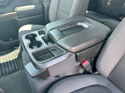 Used 2021 Chevrolet Silverado 1500 LT w/ Fleet Comfort Package AWD/4WD image 20
