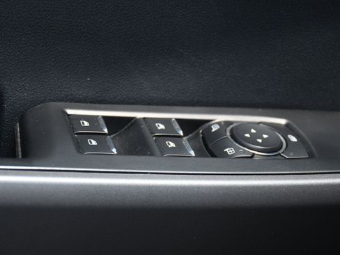 Used 2025 Ford F250 XLT AWD/4WD image 10