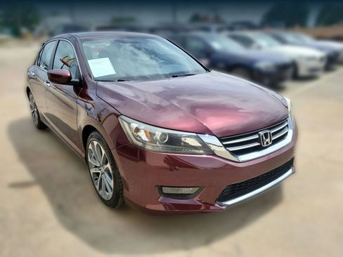 Used 2015 Honda Accord Sport image 18