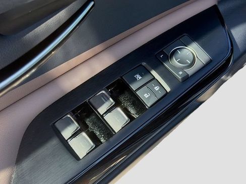 Used 2023 Lexus ES 350 w/ Accessory Package (Z2) FWD image 21