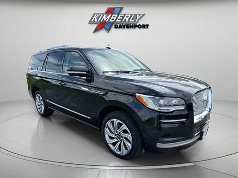 Used 2024 Lincoln Navigator Reserve AWD/4WD image 7