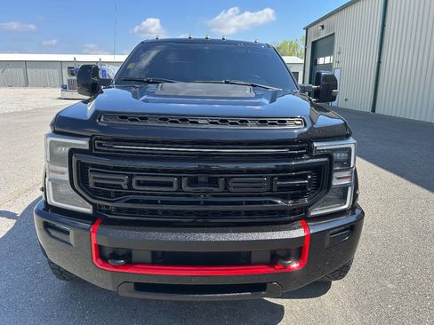 Used 2022 Ford F250 Lariat w/ Lariat Ultimate Package AWD/4WD image 9