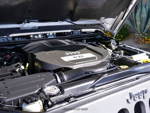 Used 2016 Jeep Wrangler Unlimited Rubicon image 17