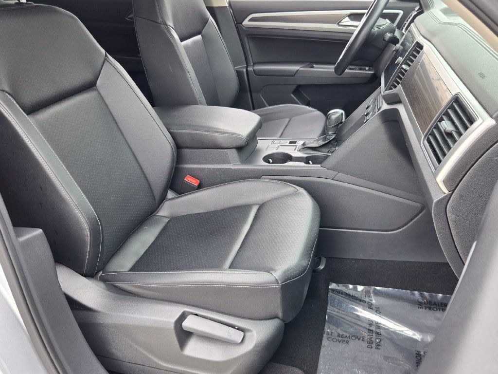 Used 2018 Volkswagen Atlas SE FWD image 17