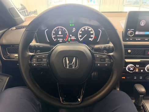 Used 2025 Honda Civic Sport image 28