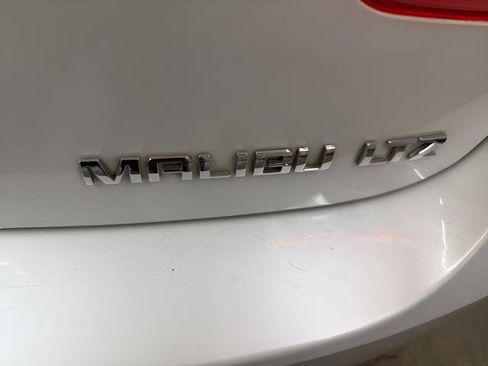 Used 2015 Chevrolet Malibu LTZ FWD image 9