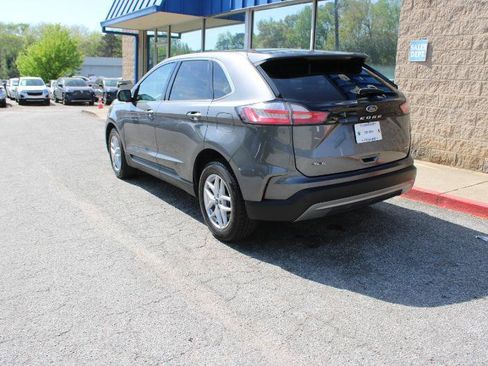Used 2022 Ford Edge SEL AWD/4WD image 5