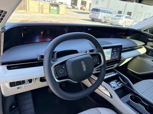 New 2026 Lincoln Nautilus Reserve image 33