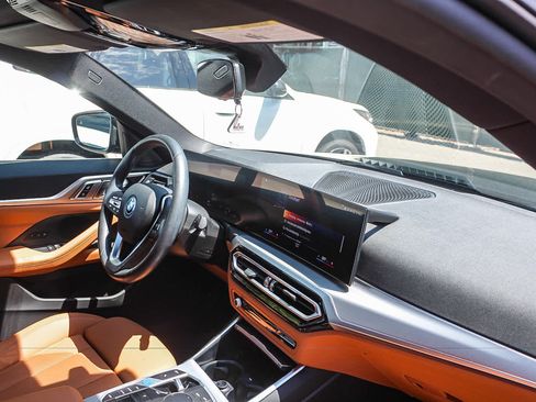 Used 2023 BMW i4 eDrive35 RWD image 14