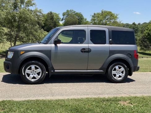 Used 2005 Honda Element EX image 3
