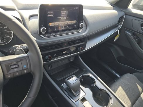 New 2026 Nissan Rogue SV w/ Cold Weather Package AWD/4WD image 23