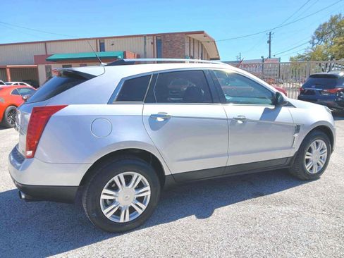 Used 2010 Cadillac SRX Luxury image 5