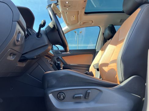 Used 2019 Volkswagen Tiguan SE AWD/4WD image 26