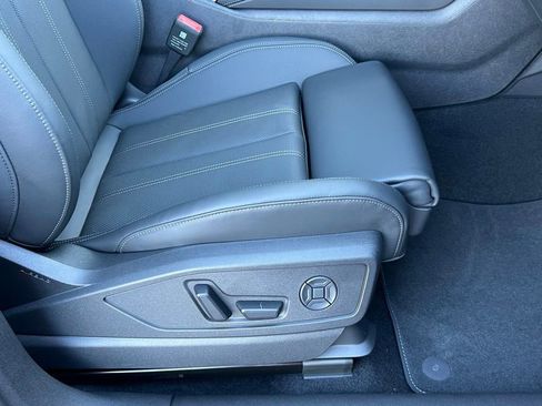 New 2025 Audi Q5 Premium Plus image 39