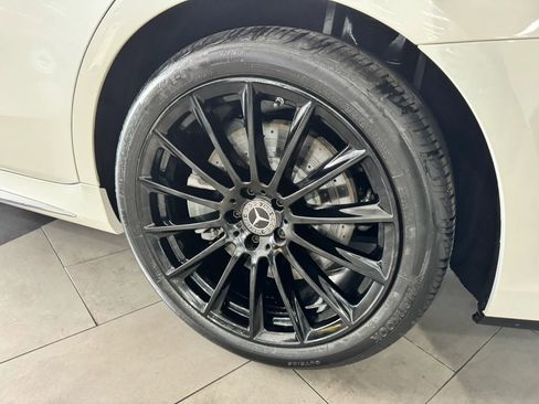 Used 2022 Mercedes-Benz S 580 4MATIC Sedan w/ AMG Line Package image 55