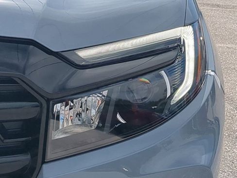 New 2026 Honda Ridgeline Black Edition image 9
