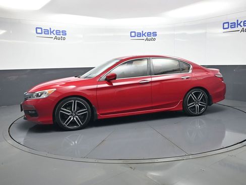 Used 2016 Honda Accord Sport image 5