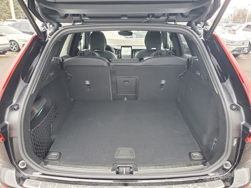 New 2026 Volvo XC60 B5 Ultra w/ Protection Package Premier AWD/4WD image 33