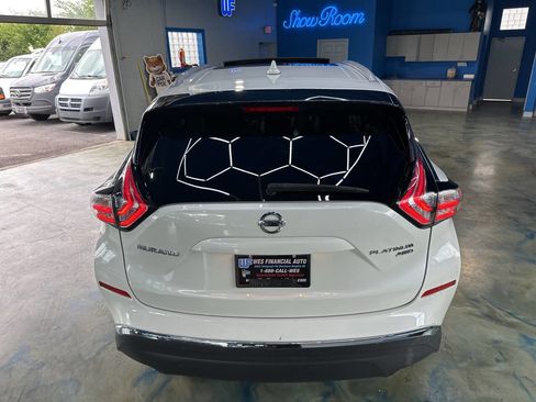 Used 2017 Nissan Murano Platinum image 14
