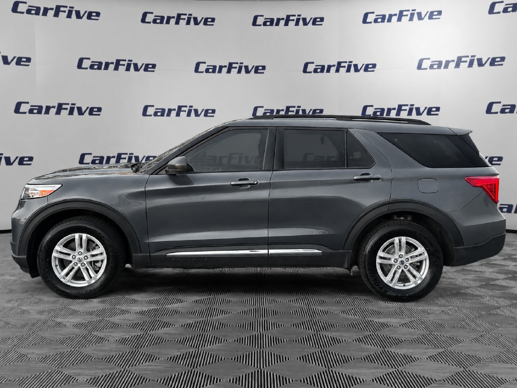 Used 2023 Ford Explorer XLT w/ Class IV Trailer Tow Package AWD/4WD image 2