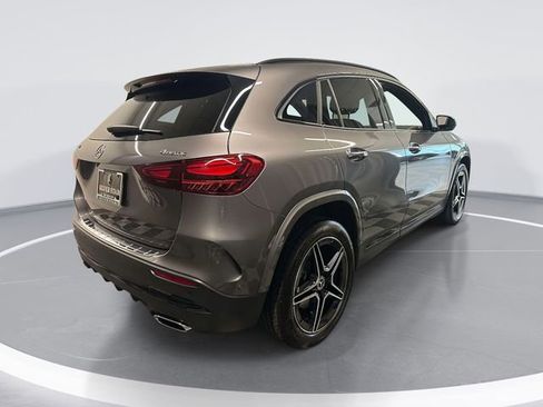 Certified 2025 Mercedes-Benz GLA 250 4MATIC image 4
