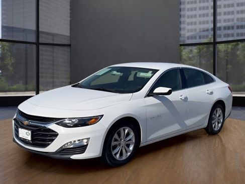Used 2024 Chevrolet Malibu LT FWD image 9