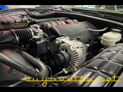 Used 2004 Chevrolet Corvette Coupe w/ Preferred Equipment Group image 23