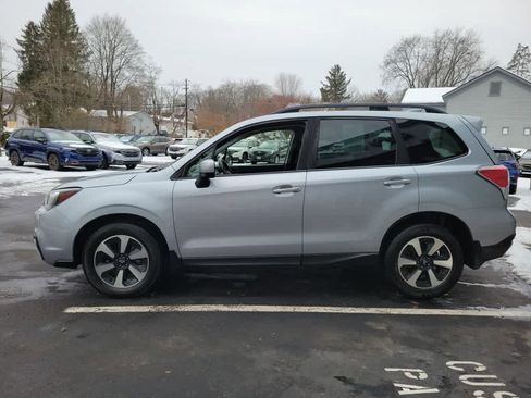 Used 2018 Subaru Forester 2.5i Premium w/ All-Weather Package image 7