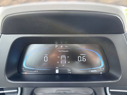 New 2026 Hyundai Elantra Sport FWD image 15
