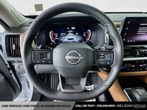 Certified 2026 Nissan Pathfinder Platinum w/ Cargo Package AWD/4WD image 11