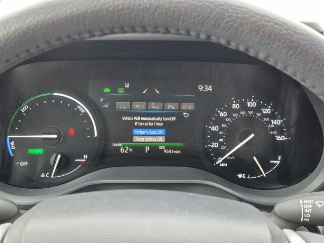 Used 2025 Toyota Sienna XLE AWD/4WD image 10