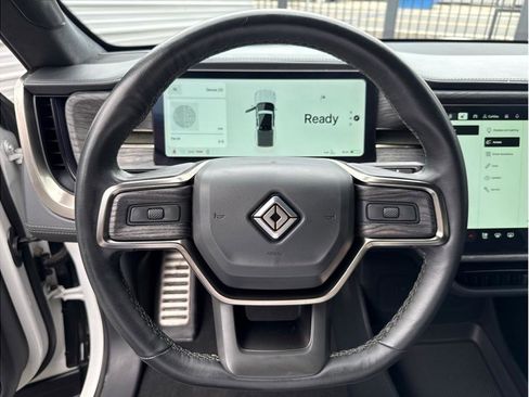 Used 2022 Rivian R1T Launch Edition image 15