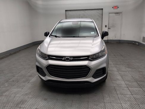 Used 2020 Chevrolet Trax LS w/ Tint and Cruise Package FWD image 15