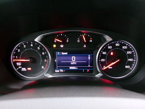 Used 2021 GMC Acadia SLE w/ Driver Convenience Package AWD/4WD image 7