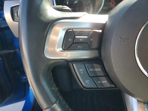 Used 2018 Ford Mustang Coupe w/ Equipment Group 101A image 19