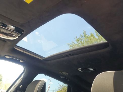 Used 2024 Hyundai Palisade Calligraphy image 25