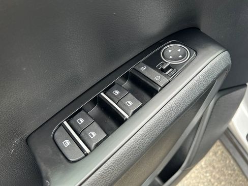 Used 2020 Kia Soul EX FWD image 18