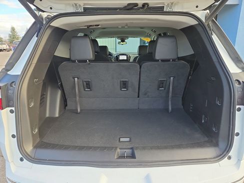 Used 2020 Chevrolet Traverse Premier image 30