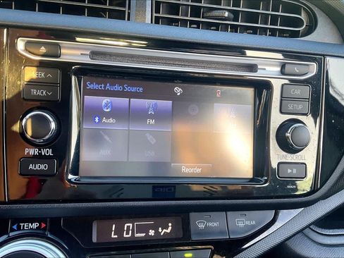 Used 2016 Toyota Prius C One FWD image 28