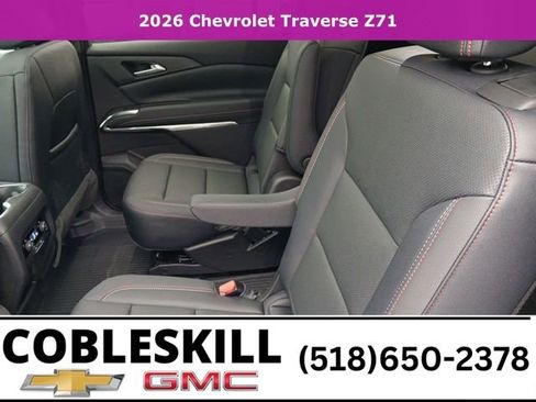 New 2026 Chevrolet Traverse Z71 w/ Driver Confidence Package image 11