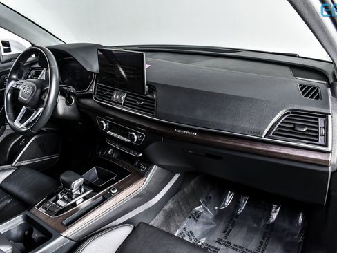 Used 2024 Audi Q5 2.0T Premium Plus image 25