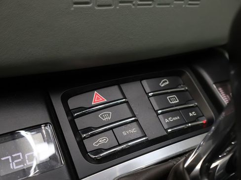 Used 2016 Porsche Macan S w/ Infotainment Package AWD/4WD image 29