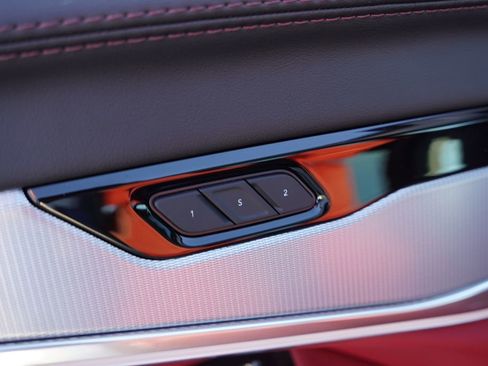 Used 2024 Jeep Wagoneer Launch Edition image 23