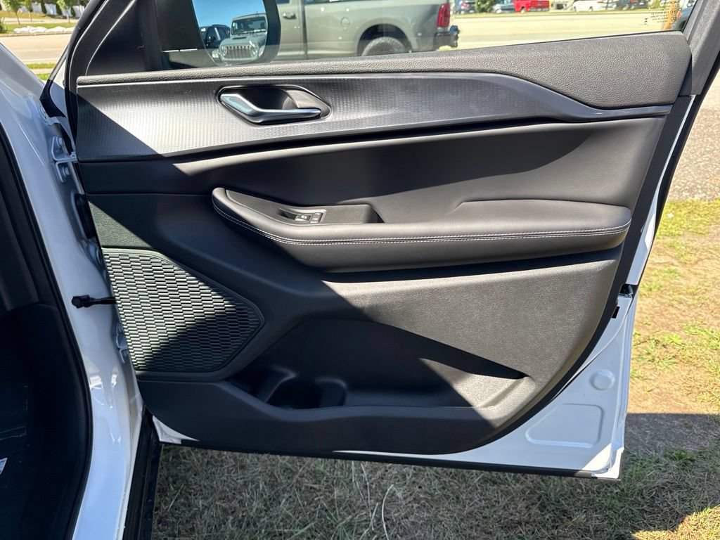 New 2027 Jeep Grand Cherokee Laredo X AWD/4WD image 28