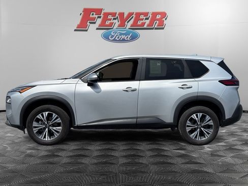 Used 2023 Nissan Rogue SV AWD/4WD image 2