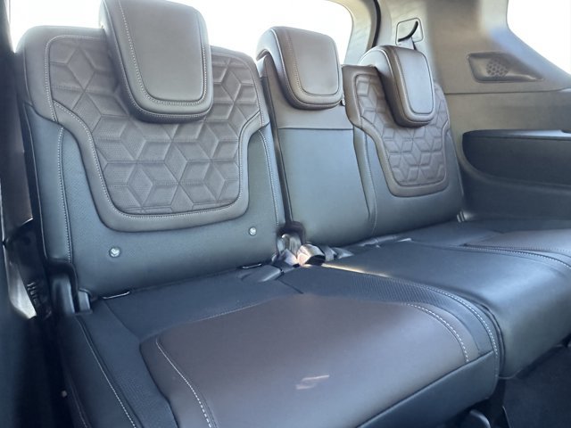 New 2026 Nissan Armada Platinum w/ Accent Package AWD/4WD image 20