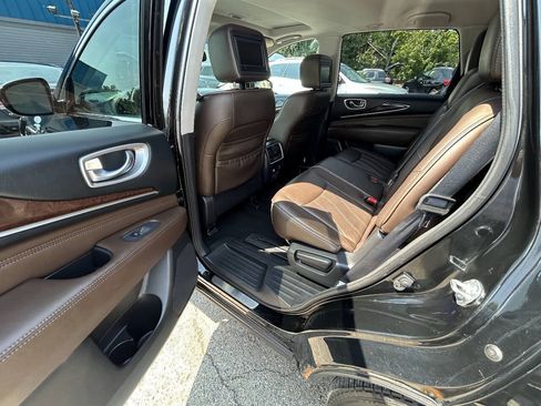 Used 2013 INFINITI JX35 AWD w/ Premium Pkg image 7