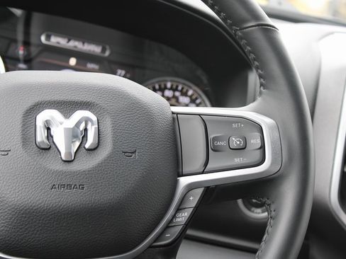 Used 2024 RAM 2500 Big Horn w/ Level 2 Equipment Group image 17